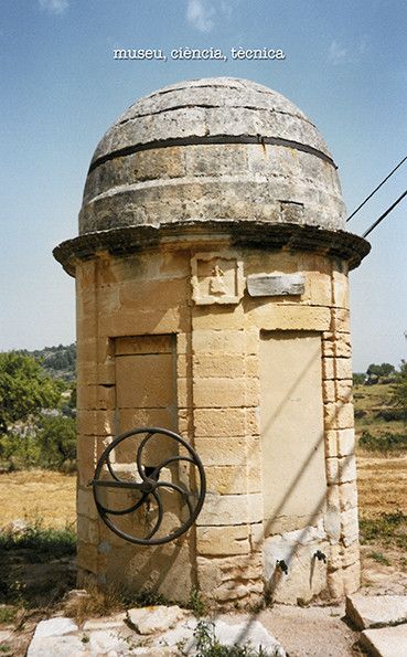 TV-15.jpg